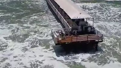  شاهد ارتفاع أمواج البحر في الإسكندرية بشكل مخيف | فيديو