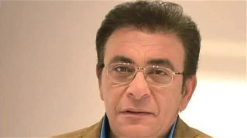 عاطف كامل
