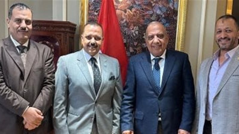 جانب من الوفد