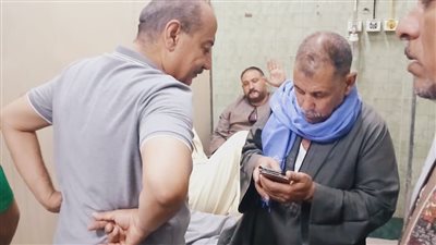 محافظ أسيوط: إحالة واقعة تسمم 16 شخصًا في أحد الأفراح للتحقيق العاجل