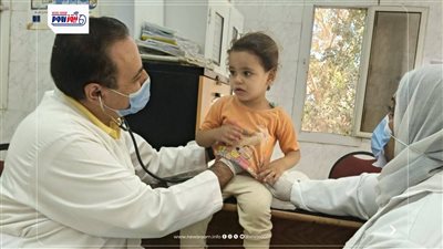 صحة المنيا تقدم الكشف الطبي لـ 976مواطن بالمجان داخل قرية دروة بمركز ملوي