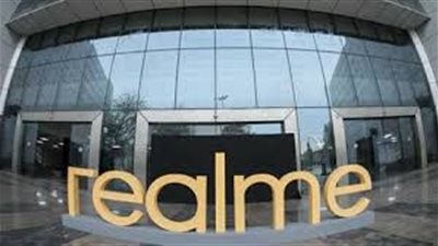 ريلمي تحتفل بسبع سنوات من الابتكار ببطارية 15,000mAh وهاتف بمكيف داخلي