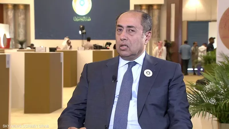 السفير حسام زكي