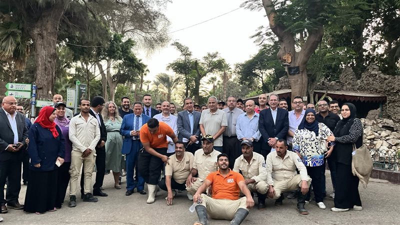 حديقة الحيوان بالجيزة