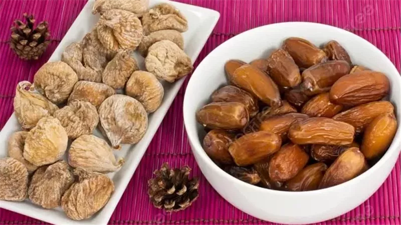 التمر أم التين لخسارة