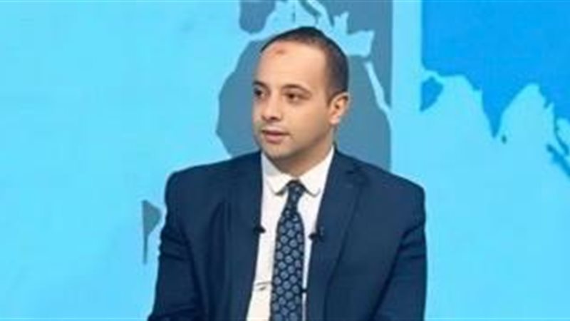 الكاتب والمحلل السياسي