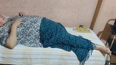 نداء إنساني من مريضة بالسكري في الشرقية لإنقاذ قدمها قبل البتر |خاص