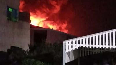 حريق هائل في مخزن لإعادة تدوير الكاوتش والمخلفات البلاستيكية بالغربية