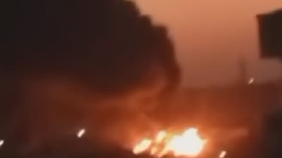 إصابتان في حريق مخزن كاوتش بزفتى.. والمطافئ تحاصر النيران