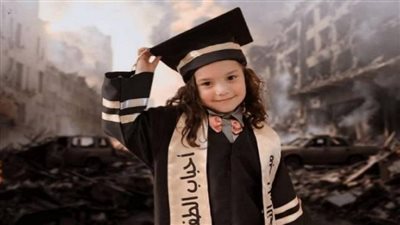 «الدبابة جنبي».. كلمات الطفلة هند قبل استشهادها تكشف وحشية الاحتلال الإسرائيلي