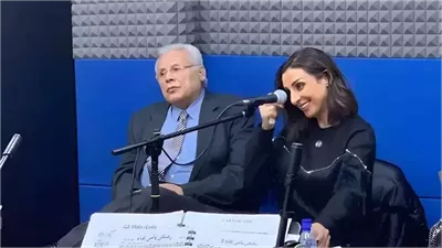 شكرت الجميع دونه.. لماذا تجاهلت أنغام والدها في رسالتها الصوتية الأخيرة؟