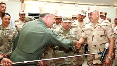 رئيس أركان حرب القوات المسلحة يتفقد استعدادات استضافة النجم الساطع 2025