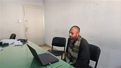 وزير العمل: اختبارات جديدة للمرشحين للعمل بالأردن على مهنة عامل منشار حجر 