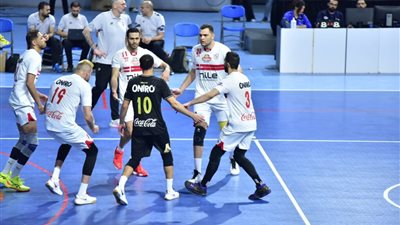 الزمالك في مأزق جديد.. الاتحاد يحيل ثلاثة لاعبين للتحقيق ويوقف إداري