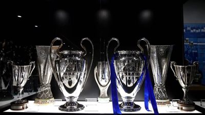 لحظة تاريخية للبلوز.. تكريم تشيلسي النادي الوحيد المتوج بجميع بطولات أوروبا