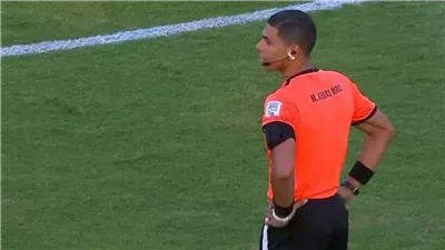  إيقاف الحكم محمد عباس قابيل بسبب مباراة كهرباء الإسماعيلية وسموحة