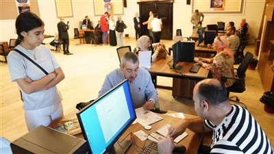 إقبال طلابي على التقديم بجامعة عين شمس الأهلية للعام الجامعي 2025/2026