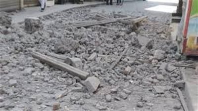 إصابة شخص في انهيار جزئي لعقار بشارع المعز بالجمالية