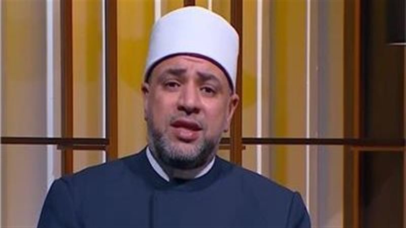 أيمن أبو عمر