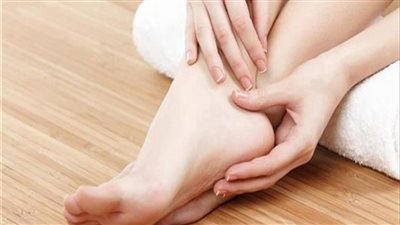 كيفية التخلص من الماء الزائد في الجسم بشكل طبيعي وفعال 