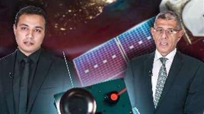 شاب مصري ينافس إيلون ماسك ويصنع 350 قمرا لتحويل السماء لشاشة إعلانات