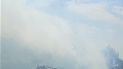 حريق مفاجئ بجوار مشروع مياه في دمياط يثير القلق بين الأهالي