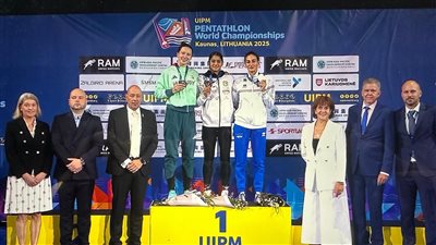 وزير الشباب والرياضة يهنئ منتخب مصر على التتويج ببطولة العالم للخماسي الحديث