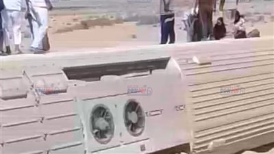 بعد خروج 7 عربات.. وزير النقل يتوجه إلى موقع حادث قطار مطروح
