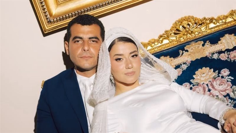 أبنة هبة قطب في زفافها