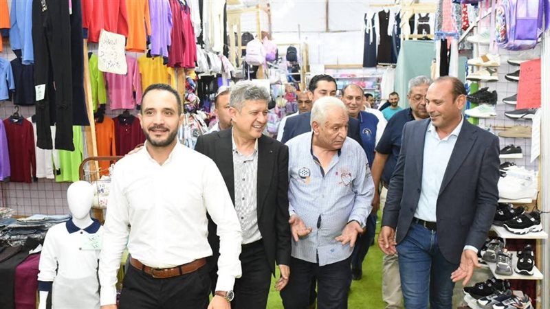 افتتاح معرض كلنا