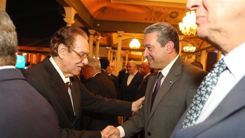 محافظ دمياط يشارك