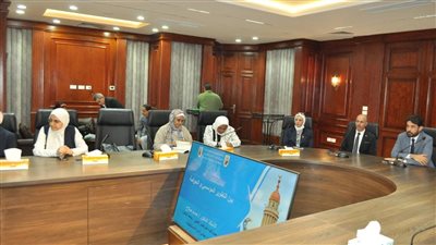 كلية طب قصر العيني تستقبل فريق المتابعة لشركة QME المانحة لاعتماد الأيزو