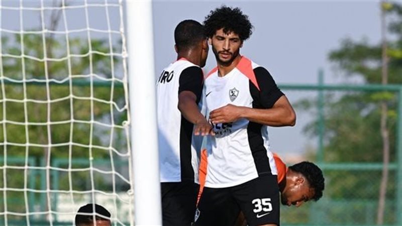 عمرو ناصر لاعب نادي