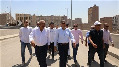 محافظ الجيزة يشهد التشغيل التجريبي لوصلة محور عمرو بن العاص لربط الدائري