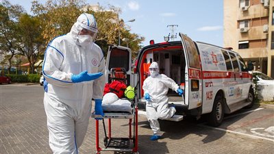 في أول يوم دراسي.. طعن فتى إسرائيلي وإضراب بالمدارس احتجاجًا على الحرب