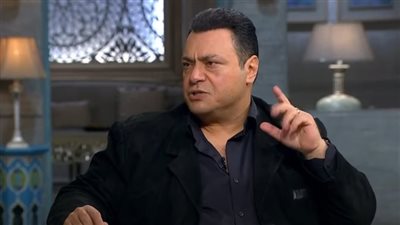 مراد مكرم: «الزمالك لسه في السباق والمدرب المصري أقوى من الأجنبي»