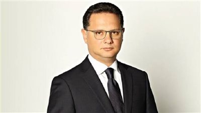 شريف عامر يعود بموسم جديد ببرنامج «يحدث في مصر» على MBC مصر 