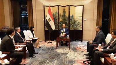 كامل الوزير يلتقي رئيس أفيك بالصين لمتابعة مراحل مشروع القطار الكهربائي LRT