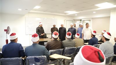 أمين البحوث الإسلامية ورئيس العالمية لتدريب الأئمَّة يتفقَّدان أكاديمية الأزهر