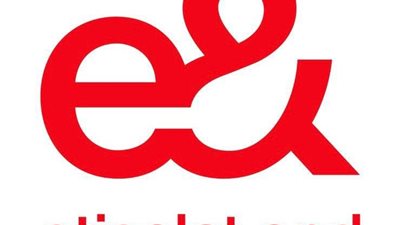 شركة «إي آند مصر- اتصالات» تتيح دقائق يوميا مكالمات دولية مجانا إلى غزة