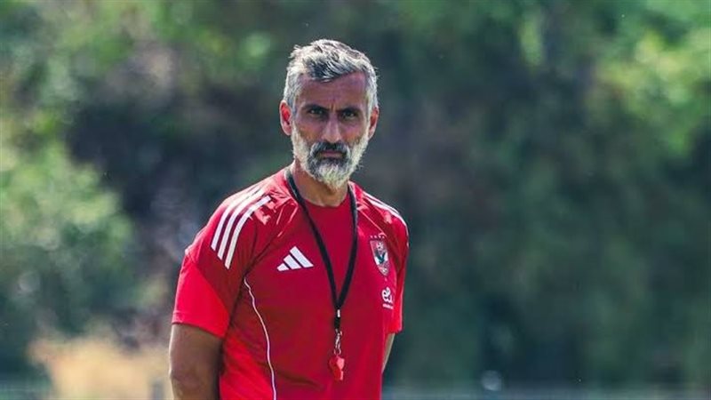 خوسيه ريبيرو المدير