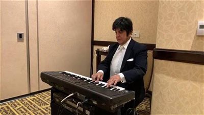 المايسترو مجدي الحسيني يوجه رسالة لشيرين عبد الوهاب ويتحدث عن الجدل حول تقبيل 