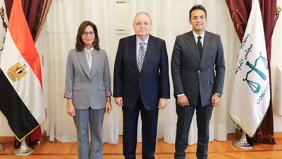 رئيس مجلس الدولة يستقبل مدير أكاديمية التدريب لتهنئته بتوليه المنصب الجديد