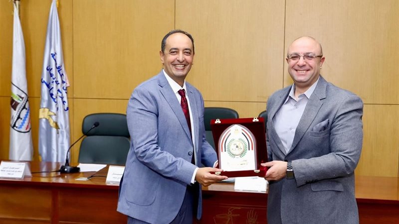 الدكتور محمد غنيم