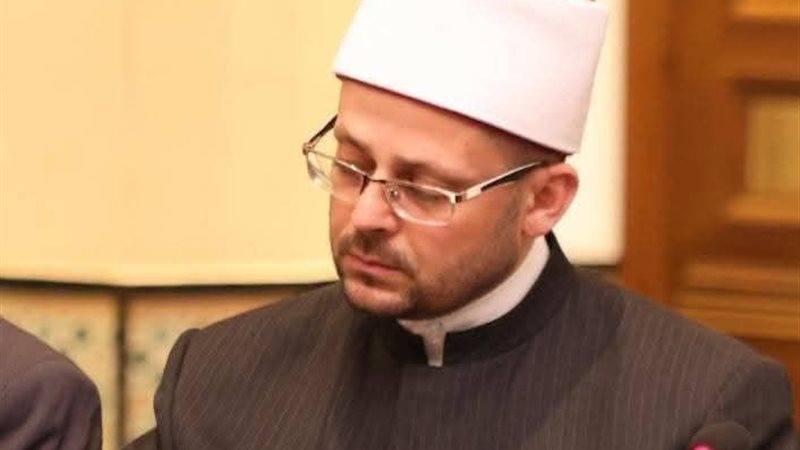 الدكتور أسامة فخري