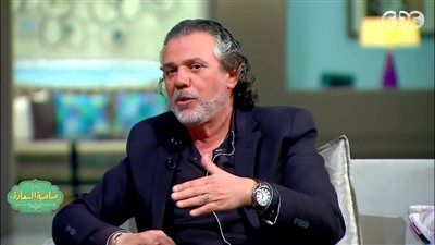 نسألكم الدعاء والعزاء تليفونيًا .. ناصر سيف يعلن عن وفاة شقيقه الأكبر