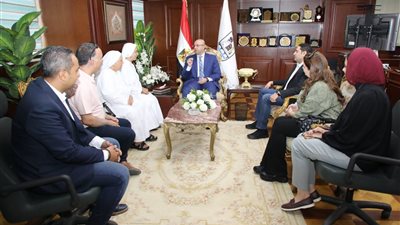 محافظ بني سويف: الراهبات الفرنسيسكان مؤسسة تعليمية عريقة رائدة