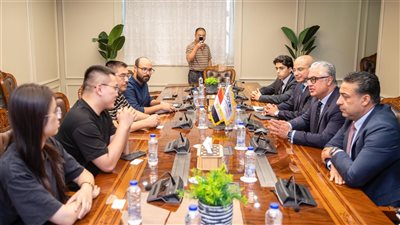 اقتصادية قناة السويس توقع عقد مشروع 