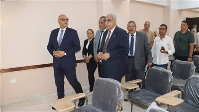 تزامناً مع إحتفالات العيد القومي.. افتتاح مبنى إدارة العبور التعليمية الجديد