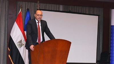 «جبران»: القانون الجديد ينهي جدل «استمارة 6» ويحمي العمال من الفصل التعسفي 